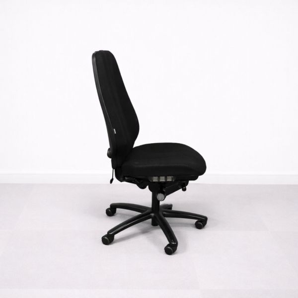 Martela RH Logic 400 työtuoli  - musta